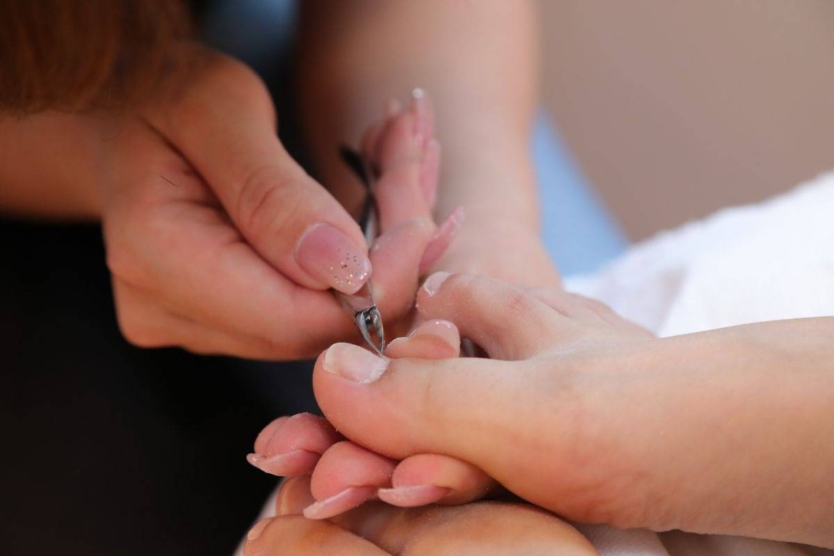 ネイルサロンでケアのみの魅力！初心者安心の高品質施術解説