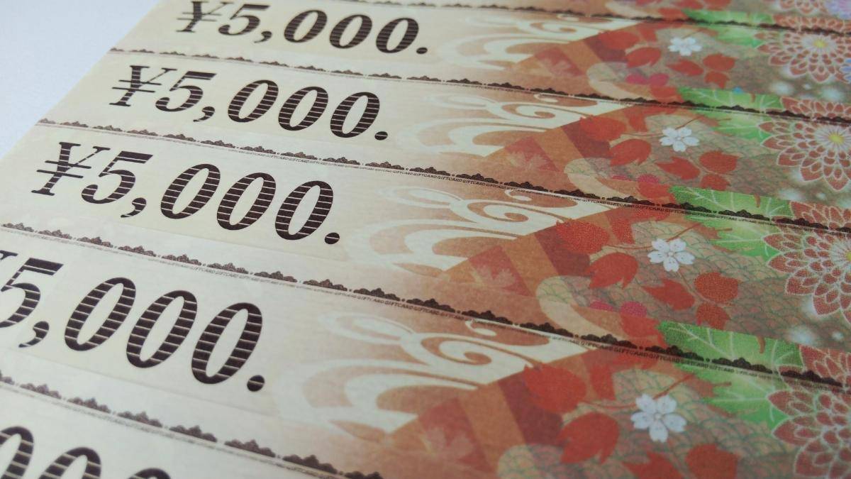 ネイルサロンのギフトカードをお得に活用！人気の理由から選び方まで